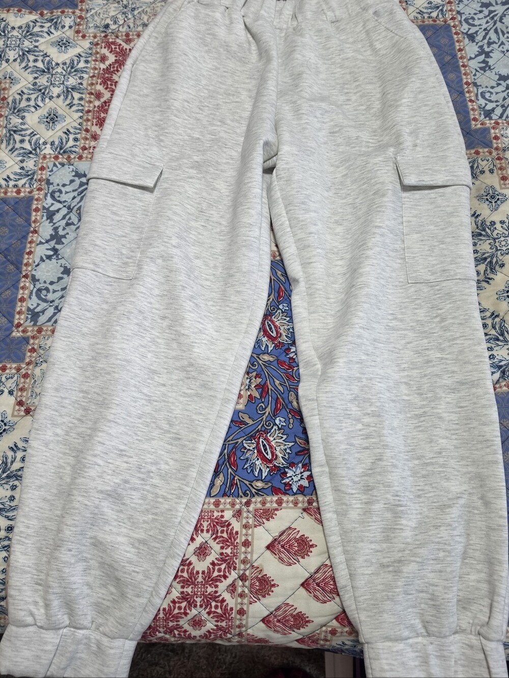 NWT Express Men's Cargo Sweatpants in Light Gray